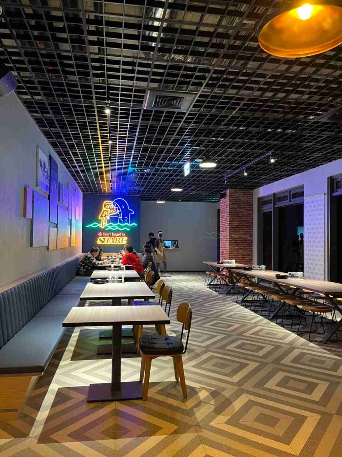OA酒店 夜間酒吧